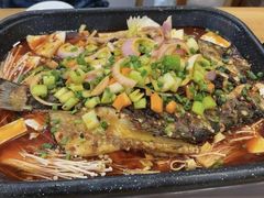 -鱼众不同·鸡公煲·烤全鱼(国顺路店)