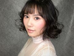 -金夫人化妆摄影职业培训学校