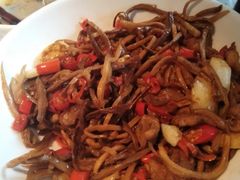 下饭的小笋-江渔儿酸菜鱼(港湾1号店)