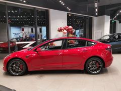 -TESLA 特斯拉(上海太古汇体验店)