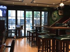 -Hooley's活利仕西餐厅(珠江新城店)