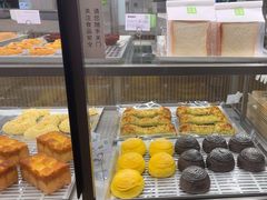 -奈雪的茶(湖滨银泰in77C区PRO店)