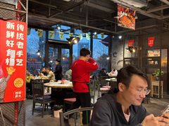 -琥珀老六龙虾(四里河店)