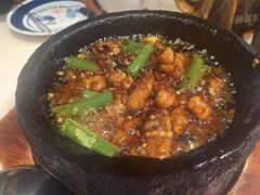 石锅杭椒牛蛙-桂满陇-西湖船宴(西单大悦城店)