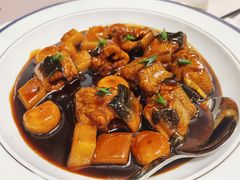 独蒜年糕烧鳗鱼-江南灶中餐厅(南京香格里拉店)