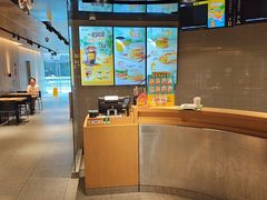 -麦当劳(龙阳路店)