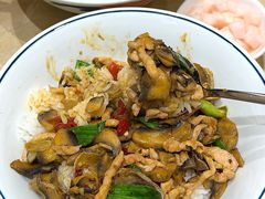 -李与白包子铺(桐梓林店)