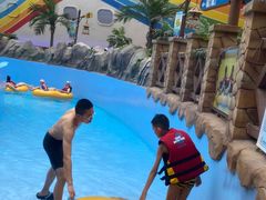 -青岛东方影都融创水世界