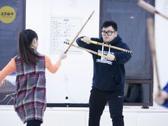 -菠萝格斗巴西柔术训练馆