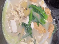 -陈大锅·岳阳鱼馆·地道岳阳菜(美食街店)