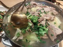 -川堂风·跷脚牛肉·乐山爆炒(宝山日月光店)