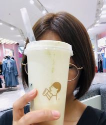 -BULB STUDIO 巴柏明星发型工作室