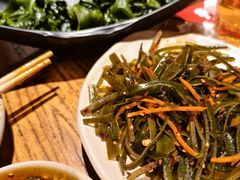 -老牌坊云南鱼豆花火锅(爱建店)