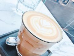 -UNI UNI(环亚凯瑟琳店)