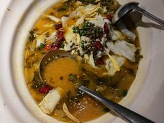 金汤酸菜鲈鱼-绿茶餐厅(乐峰广场店)