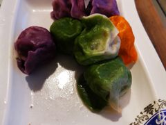 紫甘蓝锅巴馅饺子-宝源饺子(麦子店街店)