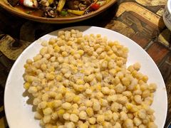 玉米烙-宋三姐老妈兔头(双流总店)