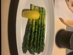 烤芦笋-Mercato莫卡多露台餐厅与酒吧(K11店)