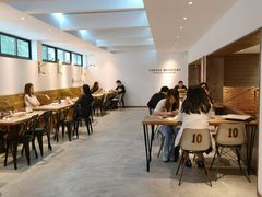 大堂-Vanilla Specialty Coffee(八大关店)