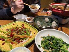 -黄泥岗·地道湖北菜(奥特莱斯店)