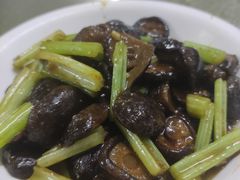 小炒花菇-西大酒店