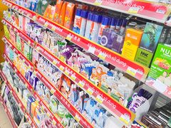 -席娜卡琳火车铁道夜市