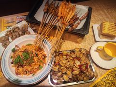 -喝丢一只鞋海鲜烧烤·海肠捞饭(东关街店)