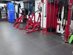 -坚果健身24小时工作室(定西路店)