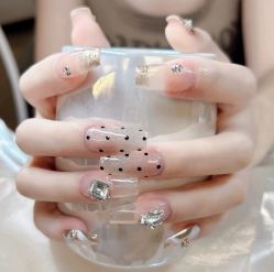 -和妍悦社美甲美睫