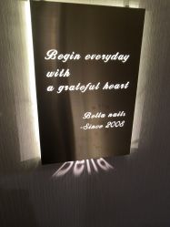 -BELLAREAL新美社