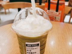 -星巴克臻选(威海威高广场店)