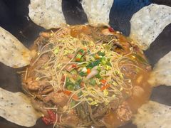 -地锅公社·现炒地锅鸡·地锅鱼·夜宵(罗锦路店)