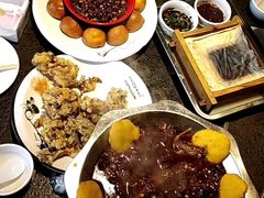 -靠山屯东北农家菜(八龙桥雅苑店)