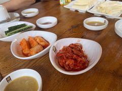 -喇喇排骨火锅·传统韩式脊骨汤(望京西园总店)