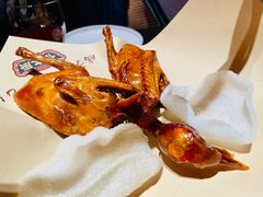 脆皮乳鸽-鸽子侯·家宴·平价海鲜(市图书馆店)