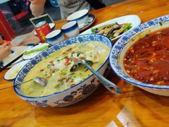 招牌酸菜鱼黑鱼-川川川菜馆(椰海新城店)