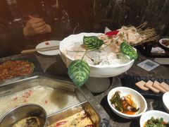 -佬土鹅肠火锅(解放路店)