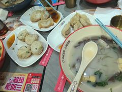 -小杨生煎(白玉兰广场店)