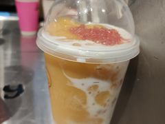 -喜茶(北京华贸购物中心店)