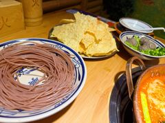 -洱火云南酸菜牛肉火锅(石景山当代商城店)