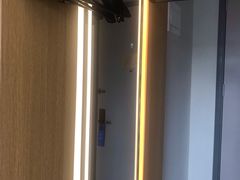 -汉庭优佳酒店(深圳宝安万达广场店)