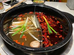 鸳鸯锅-钢管厂五区小郡肝串串香(南山店)