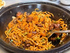 铁锅排骨鸡块焖面-日新铁锅焖面(坝上店)