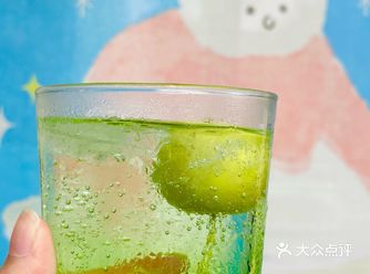 泡一杯清新饮料～适合发呆的小店