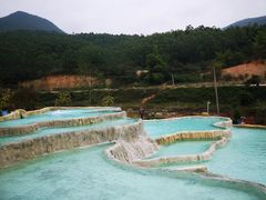 -十万大山布透温泉