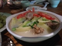 -缘生态云南菜·野生菌庭院餐厅(华侨城店)