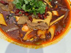 -川流不息·地道川菜·小龙虾(松东路店)