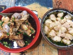 -老谢野馄饨(延安路店)