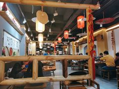 大堂-锅来乐地锅鸡(安亭店)