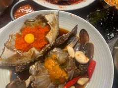 -草家酱蟹炭火烤肉店(珲春南路一店)